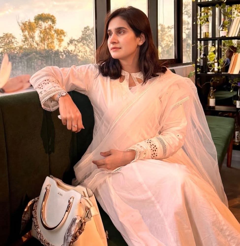 Dr.Izza Arshad (PAS) Deputy Secretary (Economics)